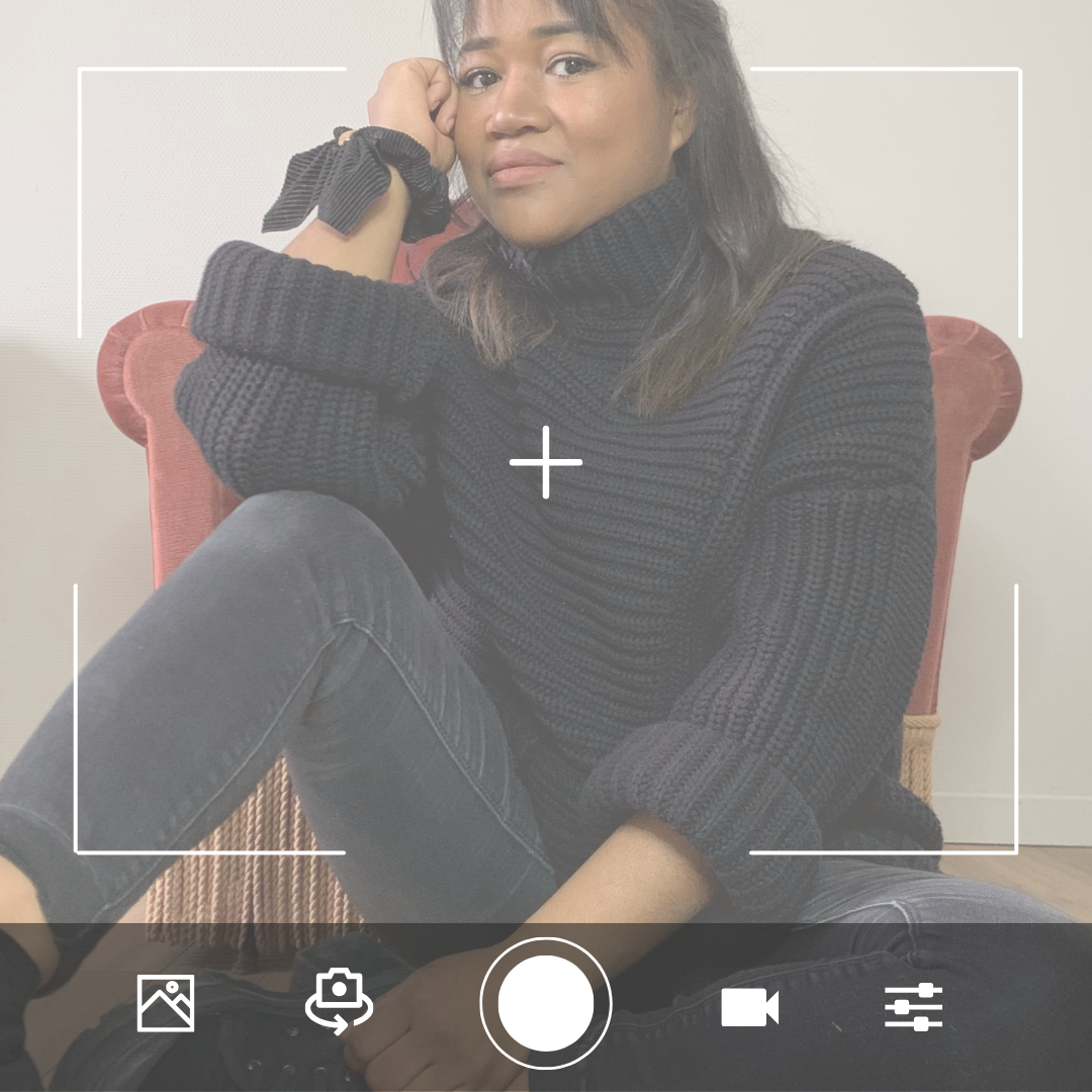 Découvre l'artiste derrière la Maison Mère