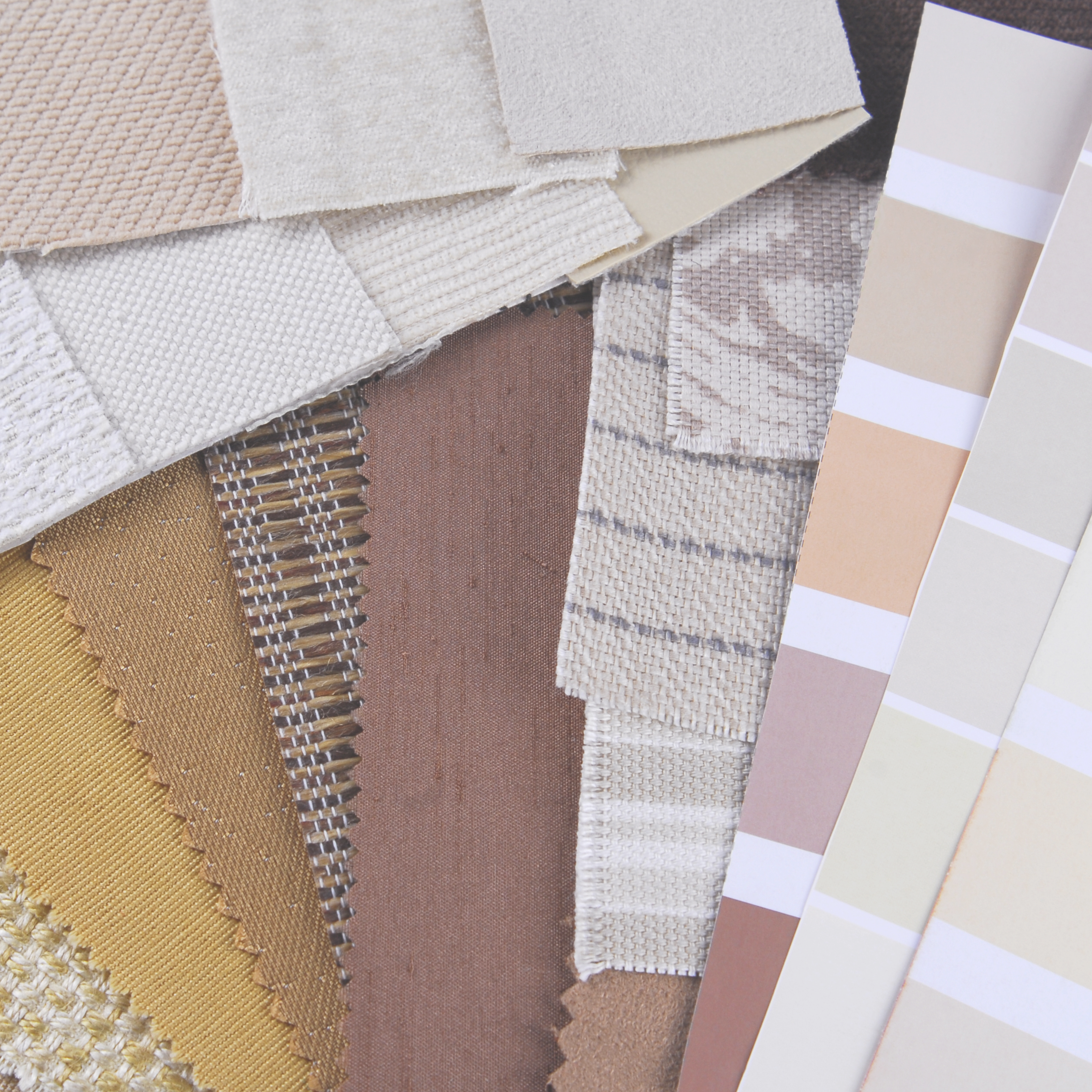 Décoration d’intérieur sur mesure pour créer un espace cohérent et personnalisé.